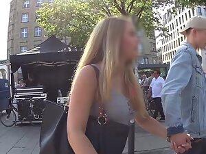 Tight bubble butt wobbles in leggings Picture 8