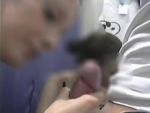 Horny couple shopping for clothes Picture 1