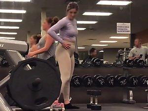Cute girl struggles with few extra pounds Picture 5