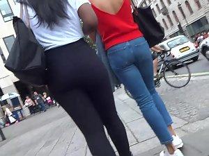 Black teen girl in black tights Picture 7