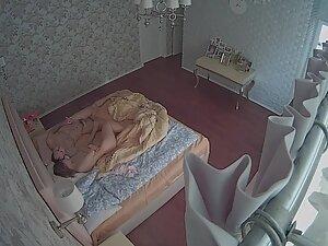 Spying on married couple that enjoys hard sex Picture 8