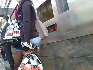 Teen girl's sexy butt and stockings Picture 4