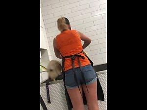 Watching her fine ass while she washes the dog Picture 7