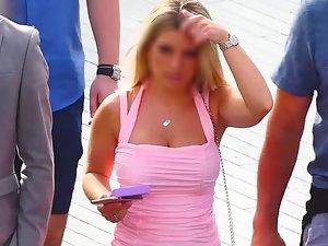 Shorty shows off big boobs in pink dress Picture 7