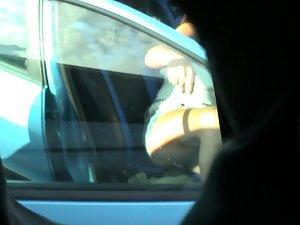 Sexy girl waiting in the car Picture 4