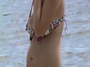 Sweet nipple slip on the beach Picture 8