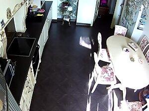 Hot housewife spied while naked in kitchen Picture 2