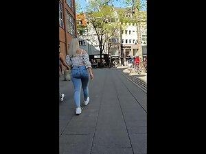 Shorty blonde got a phat ass in tight blue jeans Picture 4