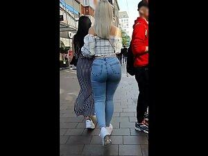Shorty blonde got a phat ass in tight blue jeans Picture 6
