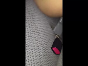 Horny girlfriend is in a hurry to get fucked in the car Picture 1