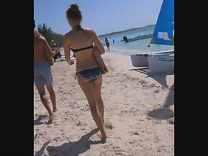 Smooth ass and bikini area Picture 2