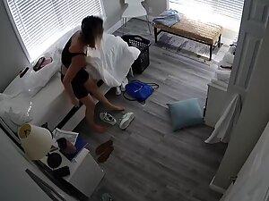 Spying on hot girl using hairbrush as dildo in hotel room Picture 3