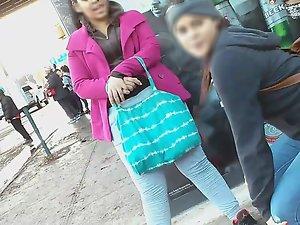 Peeping on future stripper Picture 1