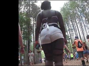 Party girl in sexy thong leotard Picture 6