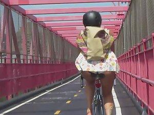 Biking after a hot ass in front of me