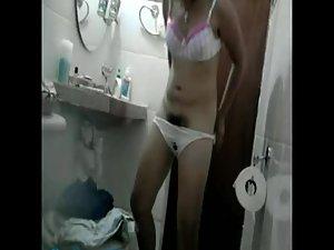 Loose panties hiding a big hairy bush Picture 6