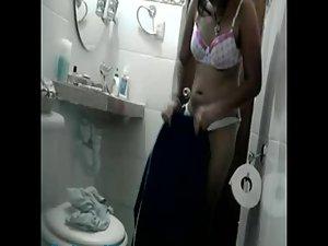 Loose panties hiding a big hairy bush Picture 8