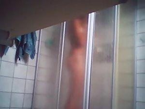 Young sister's ass and pussy in a shower Picture 2
