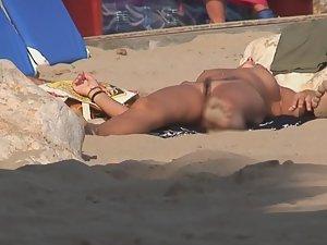 Gorgeous nudist girl and her hairy pussy Picture 5