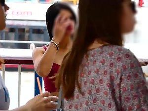 Trophy kind of girlfriend with big tits Picture 4