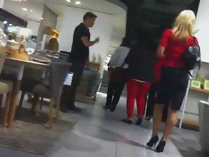 Leggy milf at the furniture store Picture 6