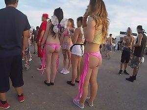 Rave girl looks good in pink thong Picture 3