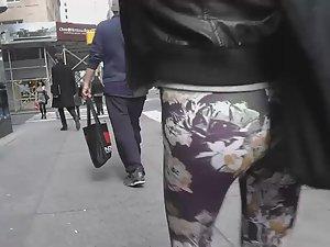 Ginger girl in floral pants Picture 1