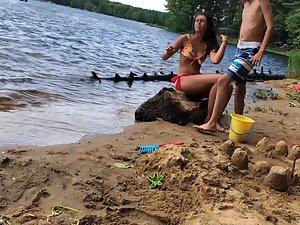 Waiting to see her in a bikini Picture 8