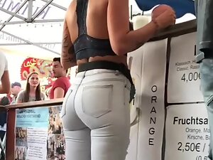 Hot ass of a tattooed waitress
