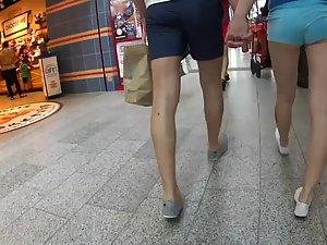 Elegant teen in shorts walks with hipster boyfriend Picture 7