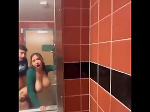 Silent sex and creampie in public toilet Picture 5