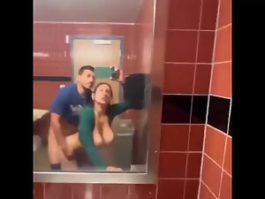 Silent sex and creampie in public toilet Picture 6