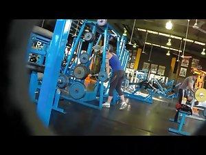 Strong girl caught by a gym voyeur Picture 5