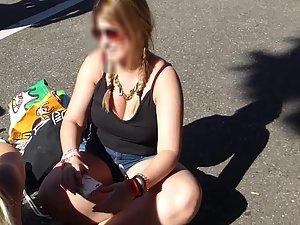 Direct look on big boobs in tiny tank top