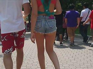 Perfect teen girl in sexy shorts Picture 3