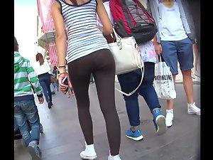 Thong and ridiculously hot ass in cheap leggings Picture 8
