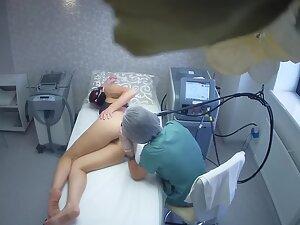 Spying on anal hair removal and ass commenting Picture 3