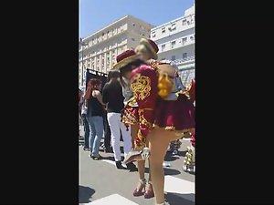 Peeping on uniformed girls in a parade Picture 4