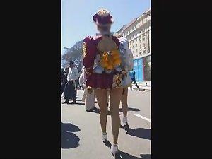 Peeping on uniformed girls in a parade Picture 7