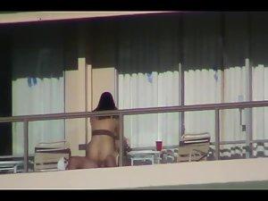Incredible sex caught on a balcony Picture 5
