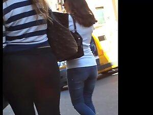 Chubby girl's thong is fully visible in black leggings Picture 2