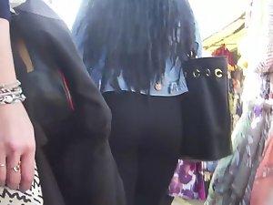 Black girl with dreadlocks got a big booty Picture 7