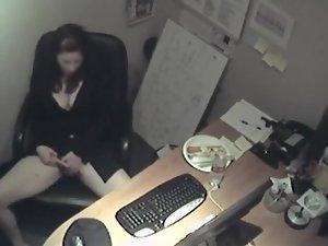 Secretary got spied while horny Picture 2