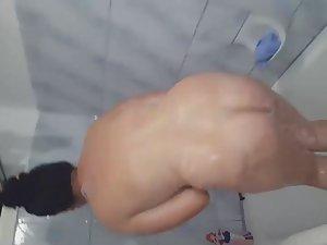 Friends bust in on a showering girl Picture 3