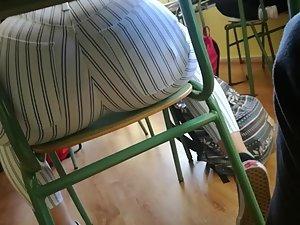 Hottest ass in the entire school Picture 4