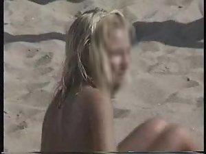 Adorable blonde nudist girl Picture 2