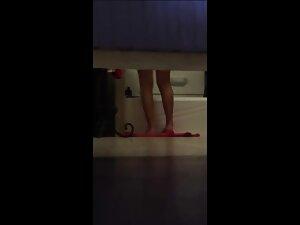 Watching sexy naked sister dance in bathroom from under door Picture 4