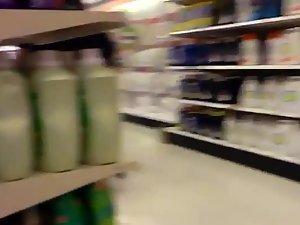 Following a milf shopping for groceries Picture 2