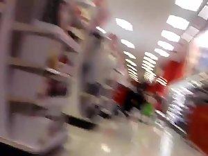 Following a milf shopping for groceries Picture 4