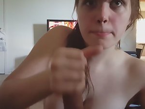 Teen girl shows her own blowjob tricks Picture 7